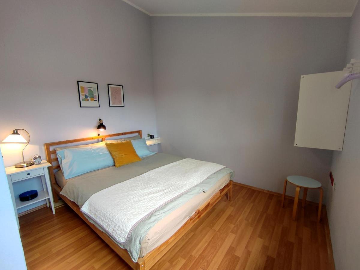 Apartment For Two 200M From The Beach Pola Esterno foto