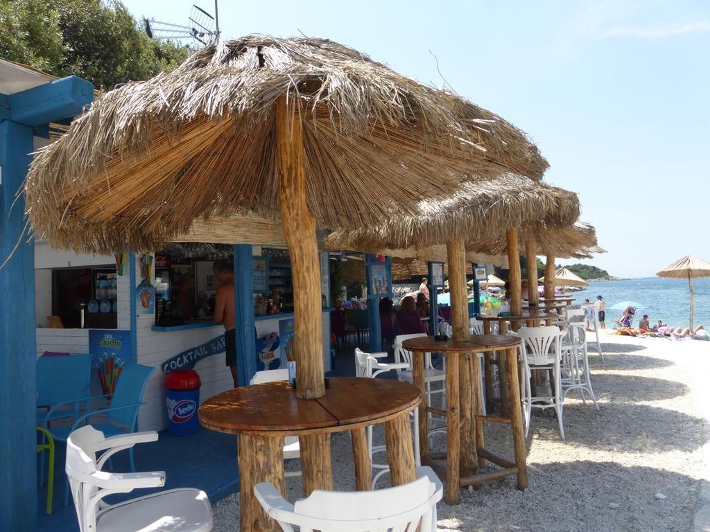 Apartment For Two 200M From The Beach Pola Esterno foto