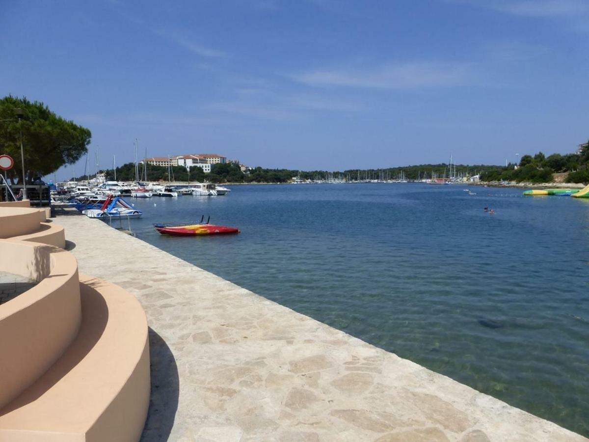 Apartment For Two 200M From The Beach Pola Esterno foto